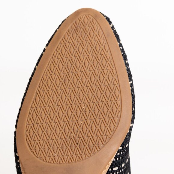 Almond-Toe Tamia Slingback Wedge Pro Black Crochet - Picture 15 of 16